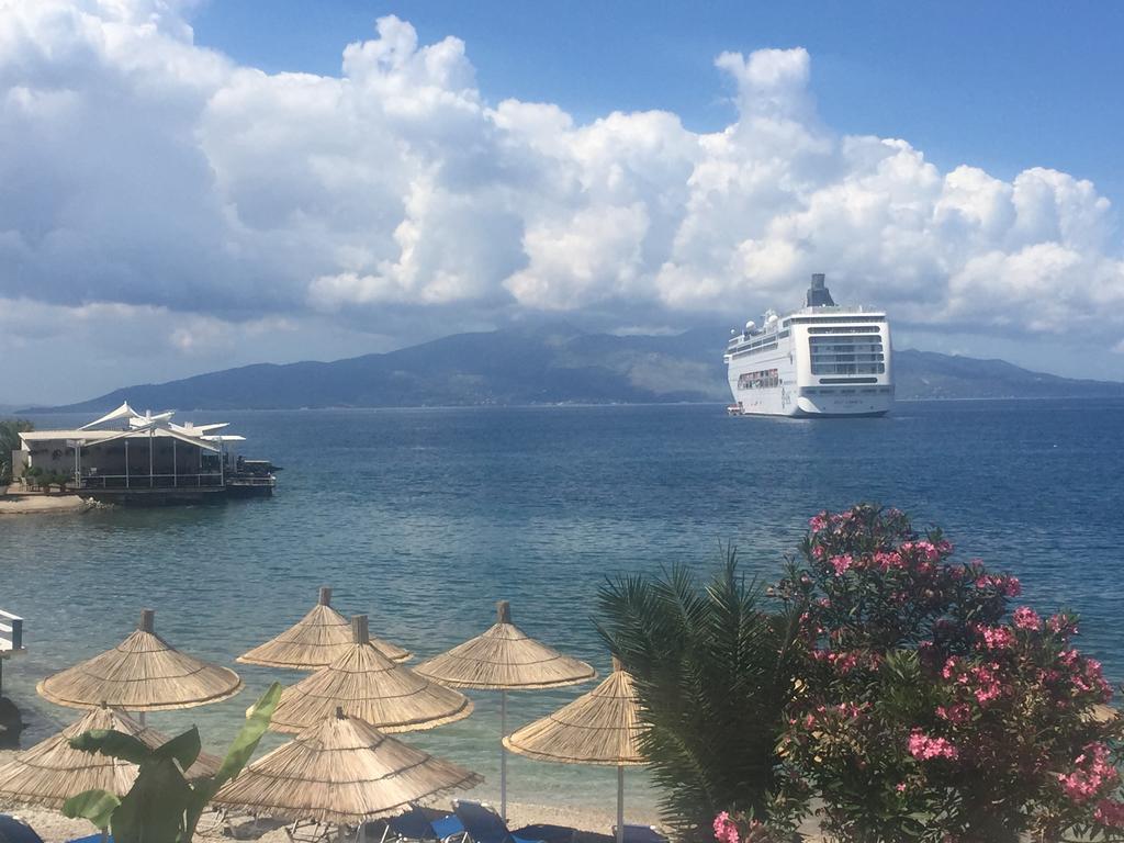Royal Apartment Luxury Holiday For Queen And King Sarandë Exterior foto